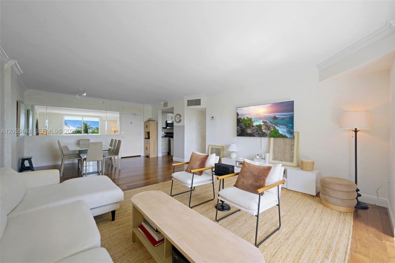 10275 Collins Ave , Unit 334, Bal Harbour, FL 33154 Photo
