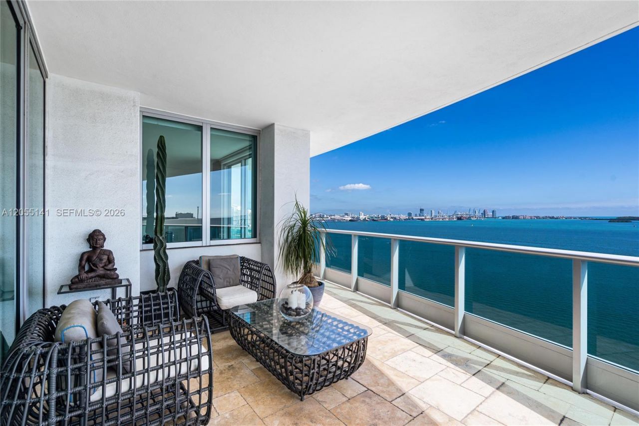 1331 Brickell Bay Dr , Unit 1611, Miami, FL 33131 Photo