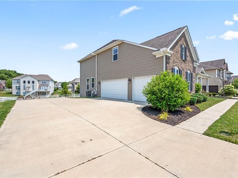 1142 Lancashire Drive, Beavercreek Township, OH 45385 Photo 68