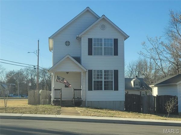 2801 Calvert Avenue , Overland, MO 63114