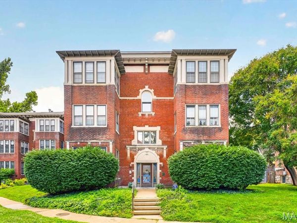 5900 McPherson Avenue, Unit 3W, St Louis, MO 63112