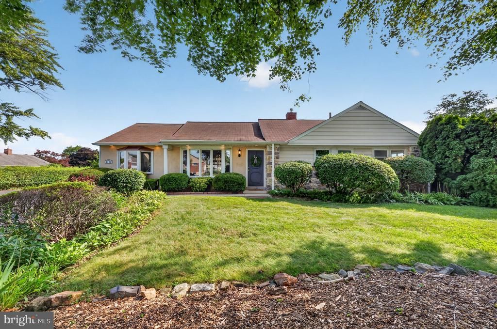 2178 PRINCETON PLACE , BROOMALL, PA 19008