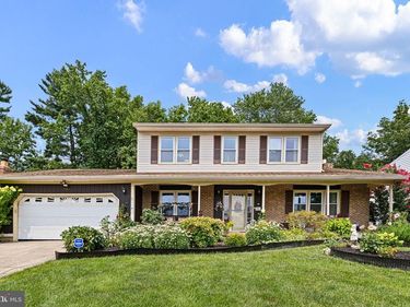 231 E SENECA DRIVE, NEWARK, DE 19702