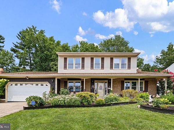 231 E SENECA DRIVE, NEWARK, DE 19702