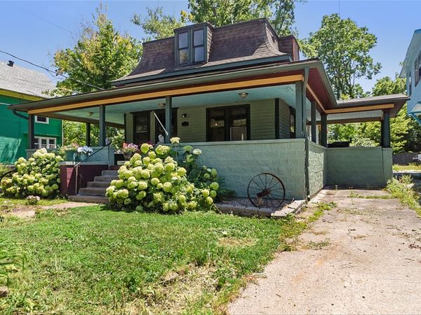 2124 Drake Park Avenue, Des Moines, IA 50311