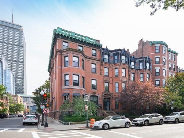 290 Commonwealth Ave, Unit 20, Boston, MA 02116