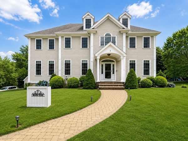 3 Great Acres Dr, Hanover, MA 02339