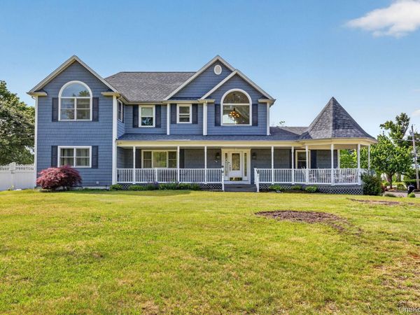 60 Steuben Boulevard , Nesconset, NY 11767