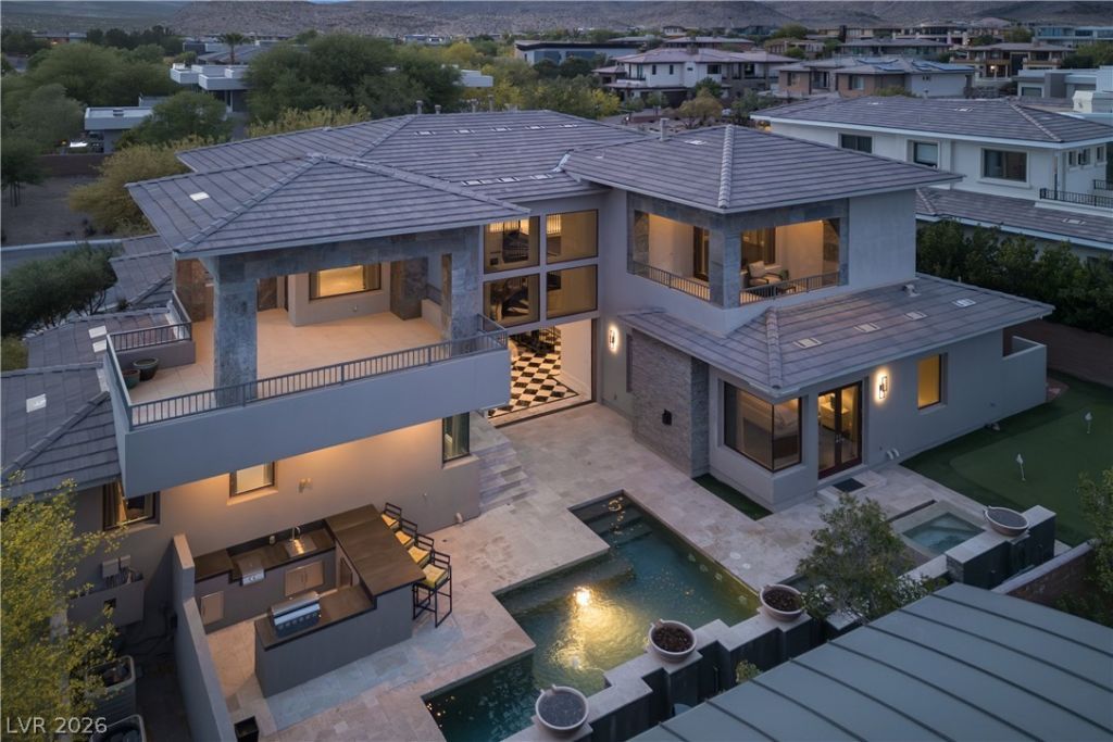 72 Wildwing Court , Las Vegas, NV 89135