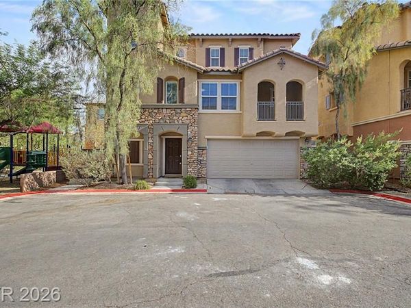 10446 Wildflower Gully Street, Las Vegas, NV 89178