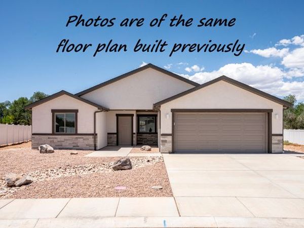 3981 N HAWKS LANDING LOOP , Unit 26, Enoch, UT 84721