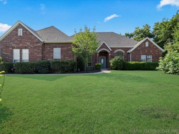 12586 Longhorn Court , Glenpool, OK 74033