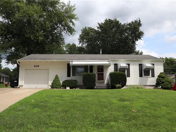 605 N Ponca Drive, Independence, MO 64056