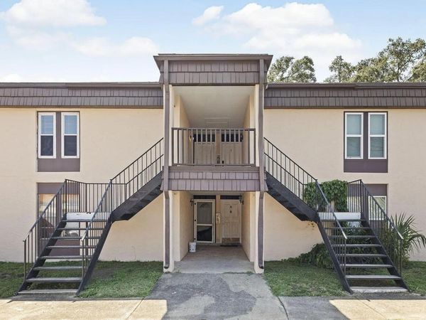 401 NW Marshall Court, Unit 7, Fort Walton Beach, FL 32548