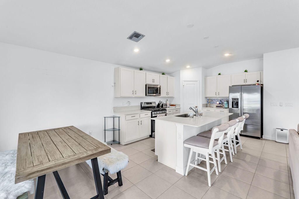 6339 NW Windwood Way, Port Saint Lucie, FL 34987 Photo