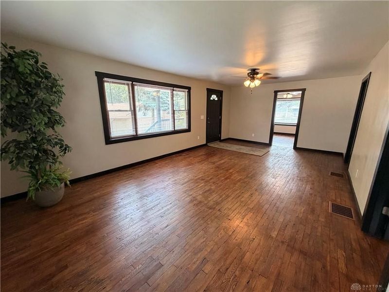 514 W Wenger Road, Englewood, OH 45322 Photo 13