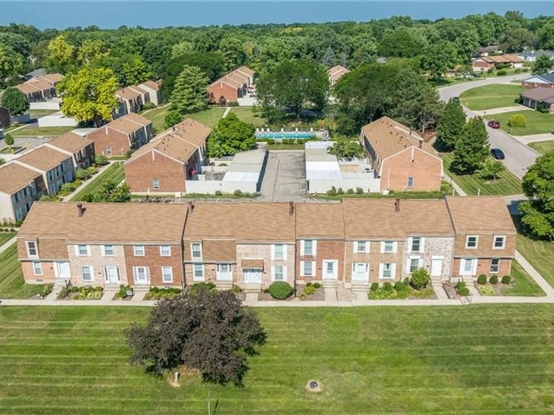 1420 Old Town Court, Dayton, OH 45434 Photo 4