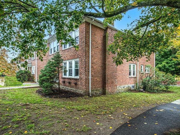 3 Portina Rd, Unit 3A, Boston, MA 02135