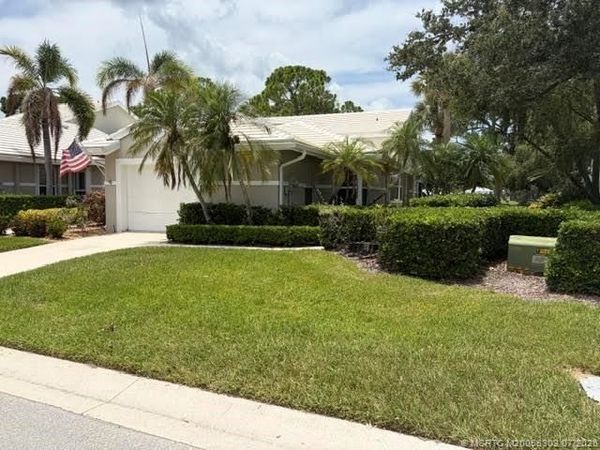2406 SW Foxpoint Trail , Palm City, FL 34990