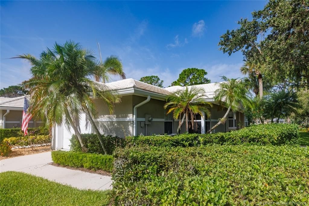 2406 SW Foxpoint Trail, Palm City, FL 34990 Photo