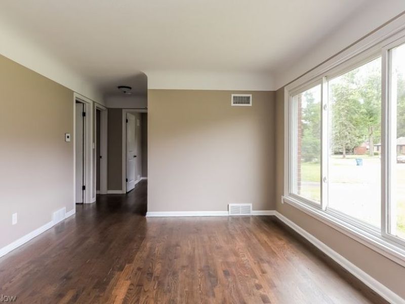 1952 Miriam Avenue , Avon, OH 44011 Photo 10