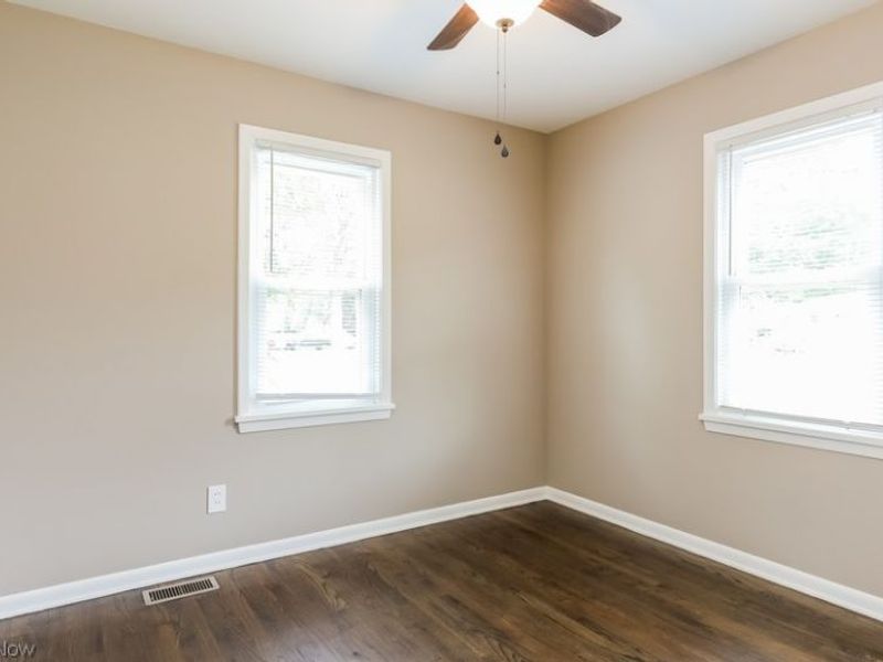 1952 Miriam Avenue , Avon, OH 44011 Photo 14