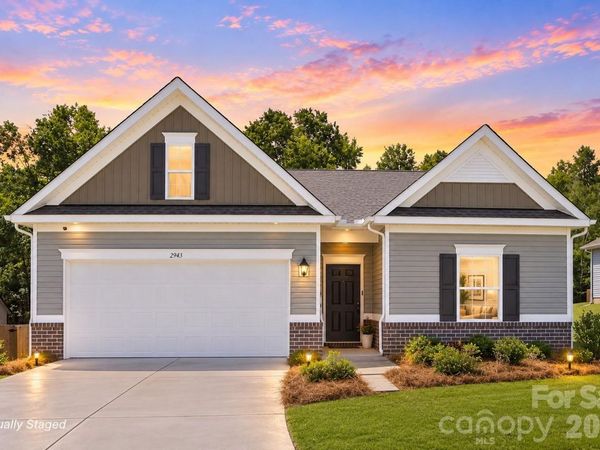 2943 Parkwest Drive , Albemarle, NC 28001