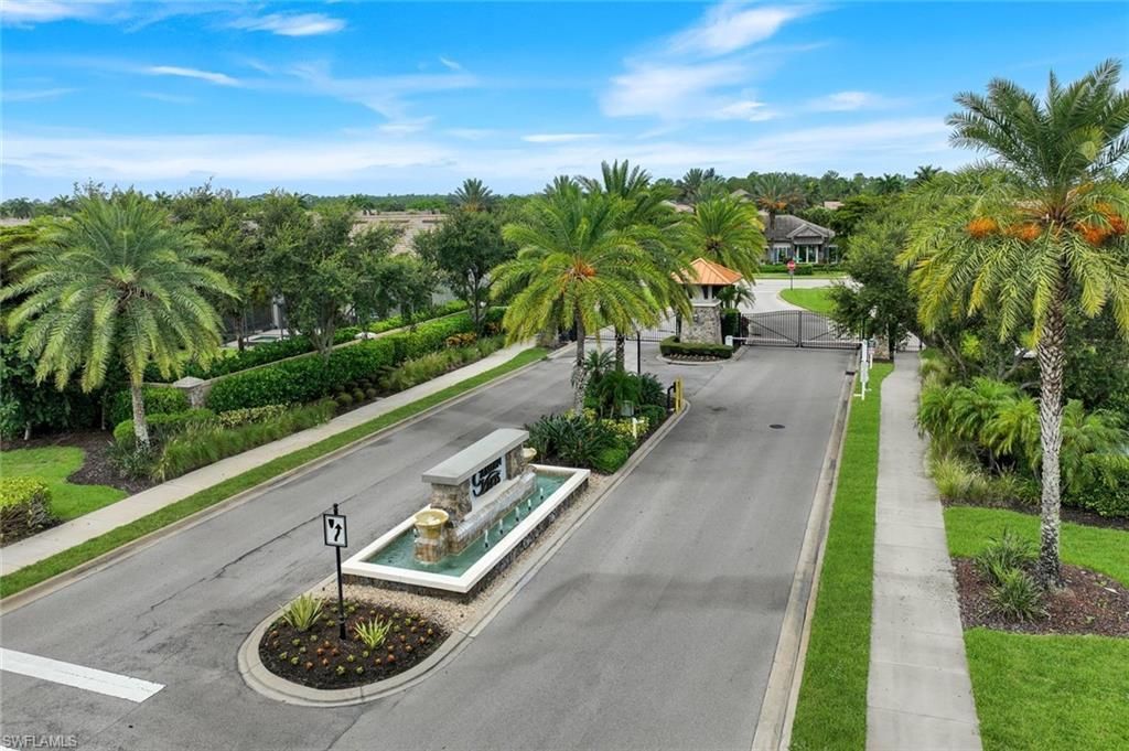 16367 Halberry Ln, Naples, FL 34110 Photo