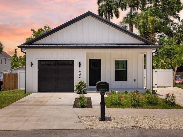 1632 BALLARD PARK DRIVE , BRADENTON, FL 34205