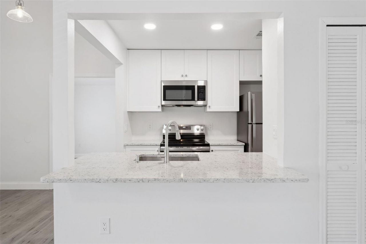 549 Sun Ridge Place , Unit 207, Altamonte Springs, FL 32714 Photo