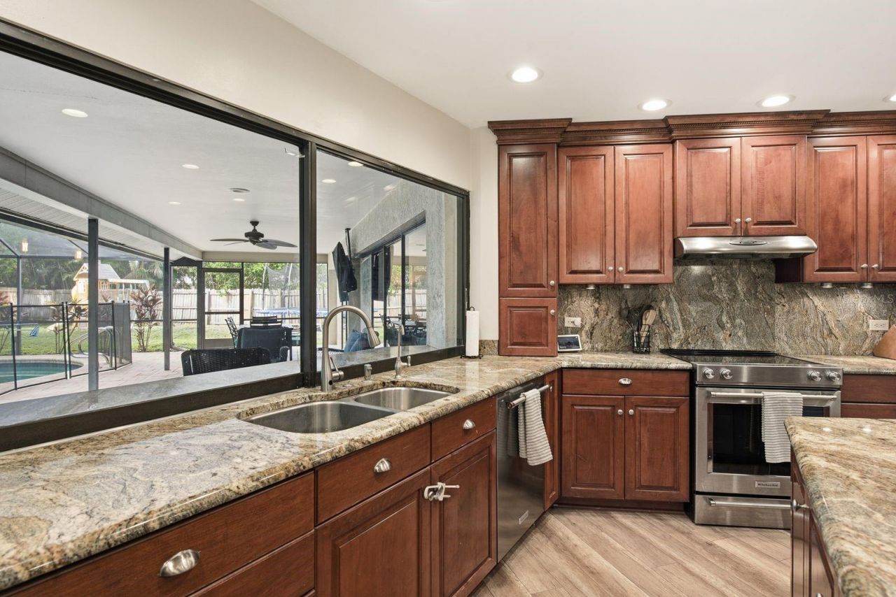 2729 Redford Court E, Clearwater, FL 33761 Photo