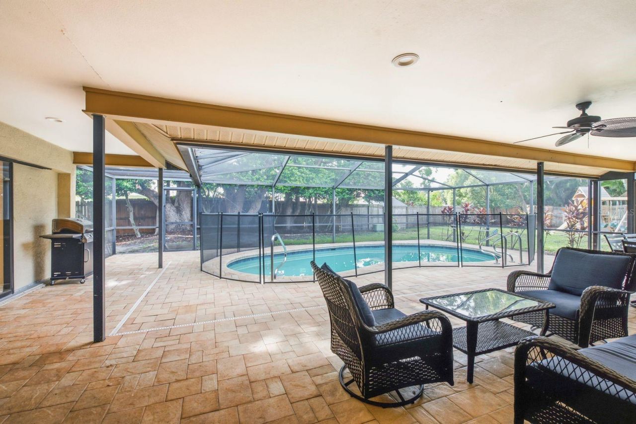 2729 Redford Court E, Clearwater, FL 33761 Photo