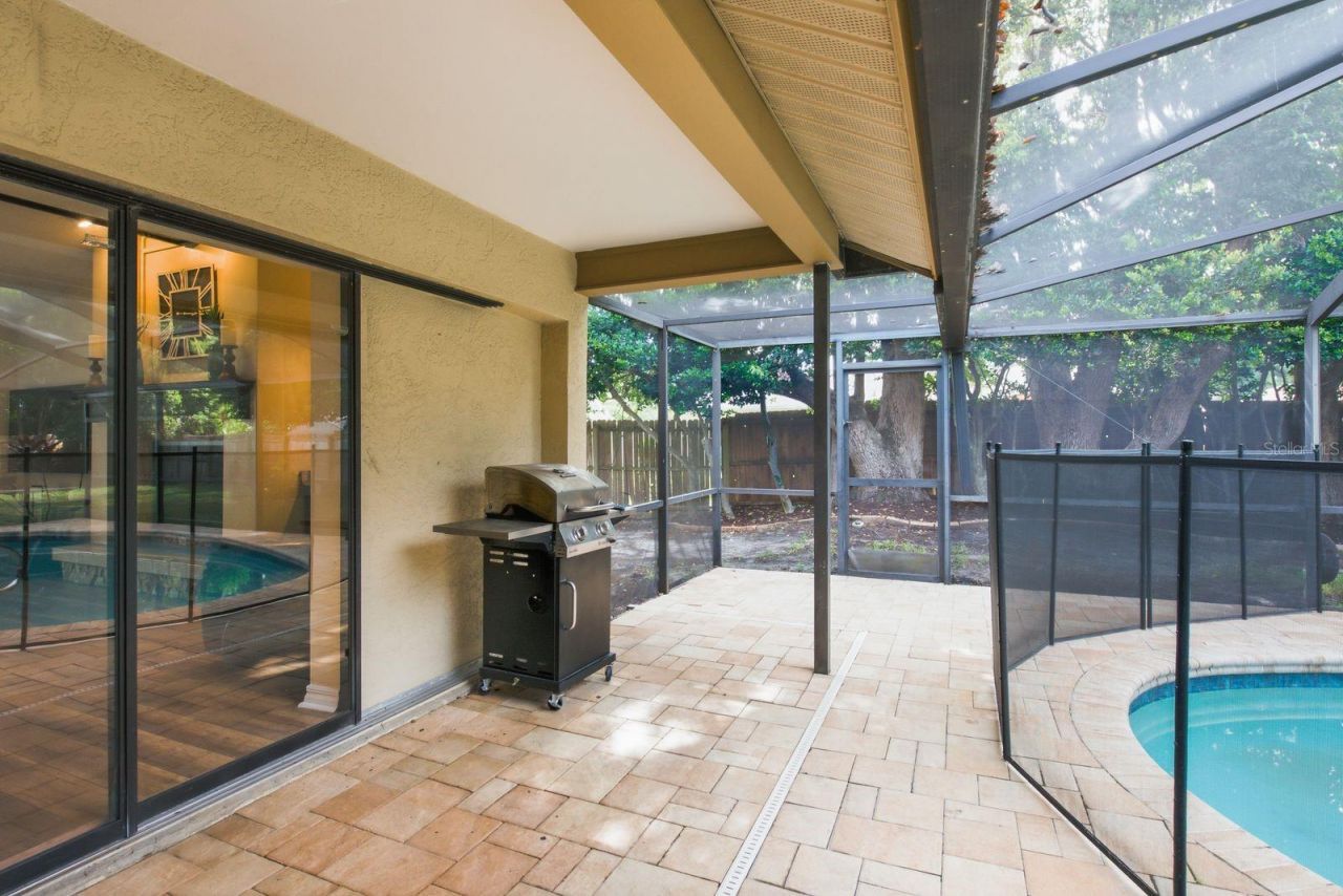2729 Redford Court E, Clearwater, FL 33761 Photo