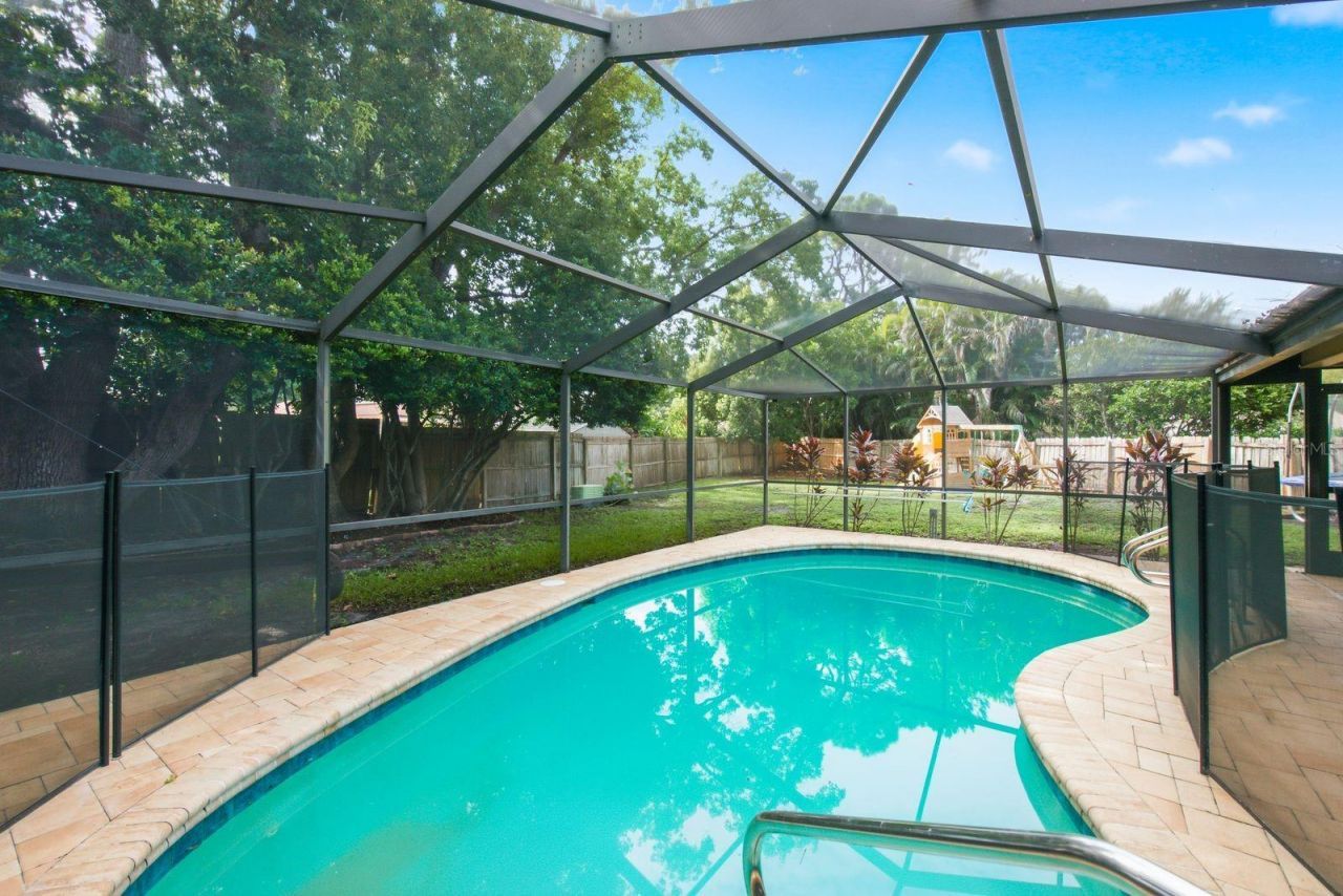 2729 Redford Court E, Clearwater, FL 33761 Photo