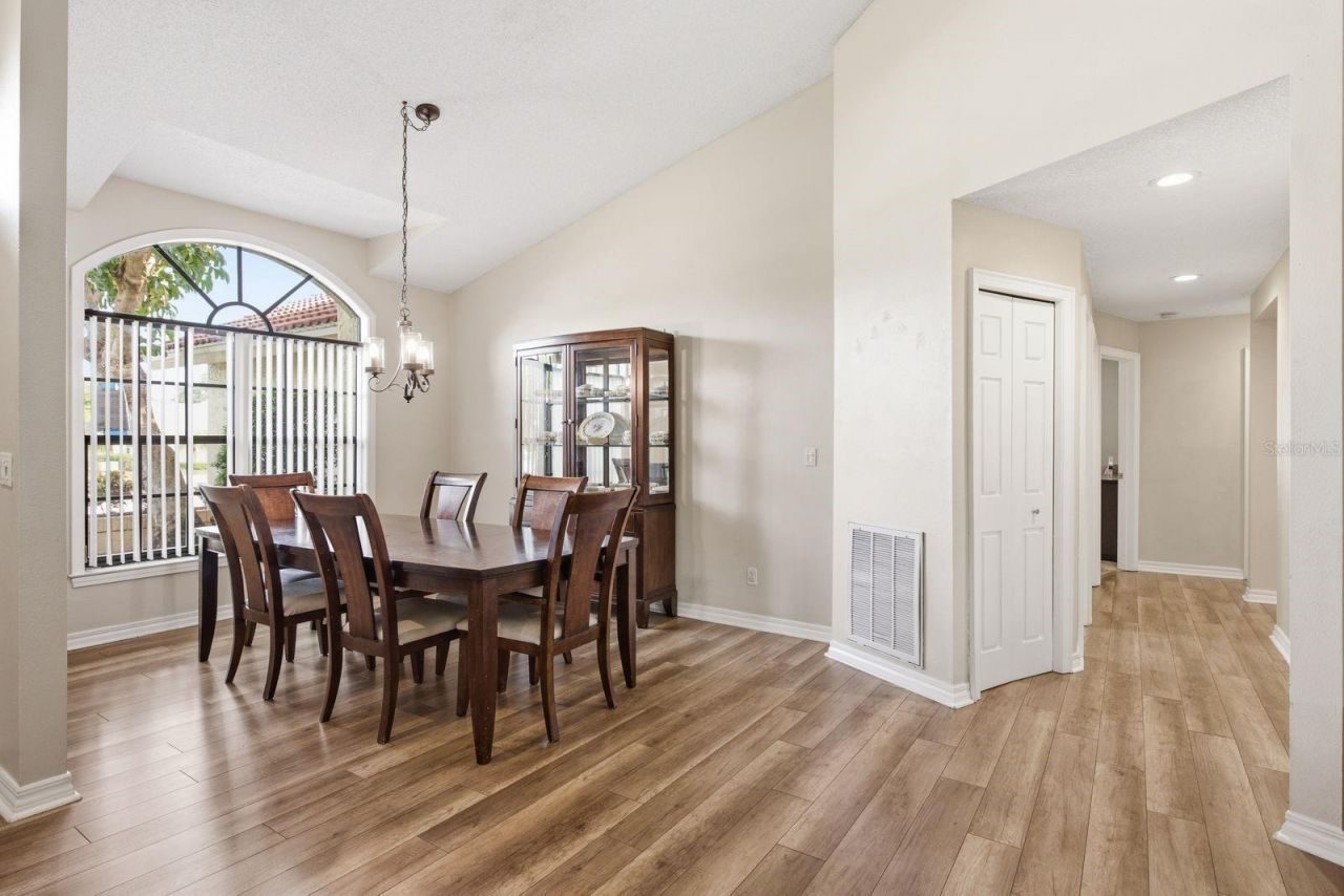 2729 Redford Court E, Clearwater, FL 33761 Photo