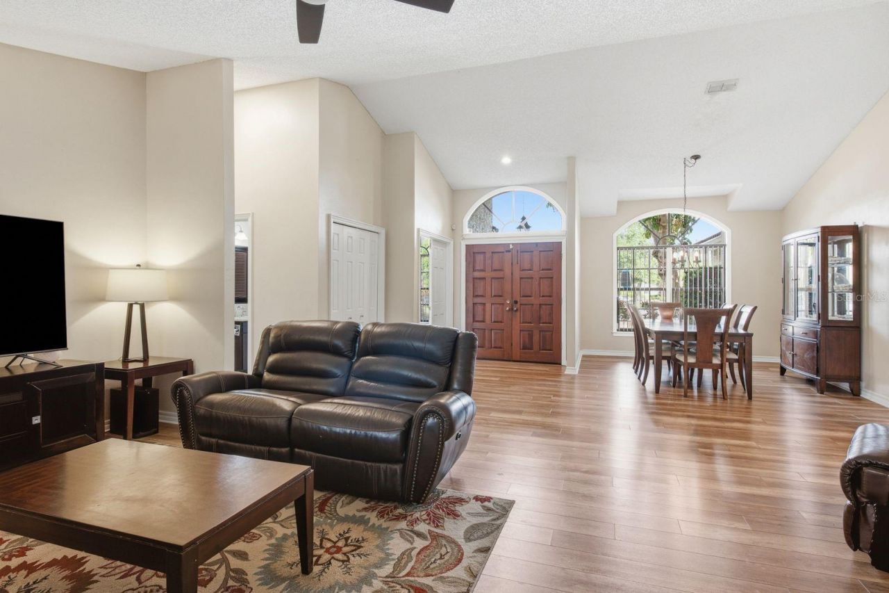 2729 Redford Court E, Clearwater, FL 33761 Photo