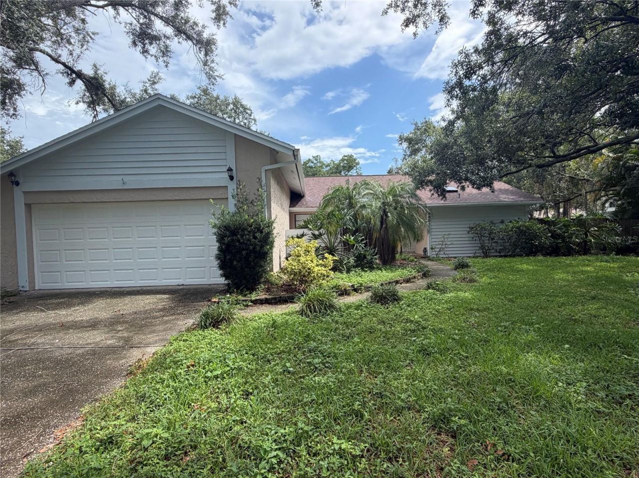 4601 Farmhouse Drive , Tampa, FL 33624 Main Photo