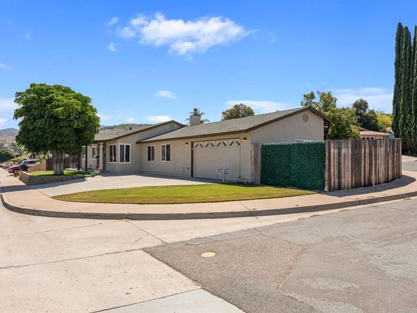 8644 Avenida Marco , El Cajon, CA 92021