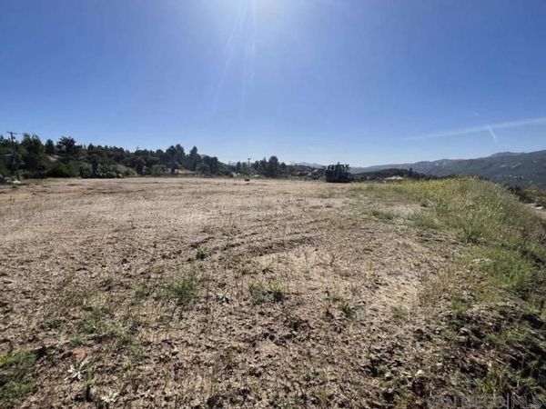 2824 Via Asoleado , Alpine, CA 91901