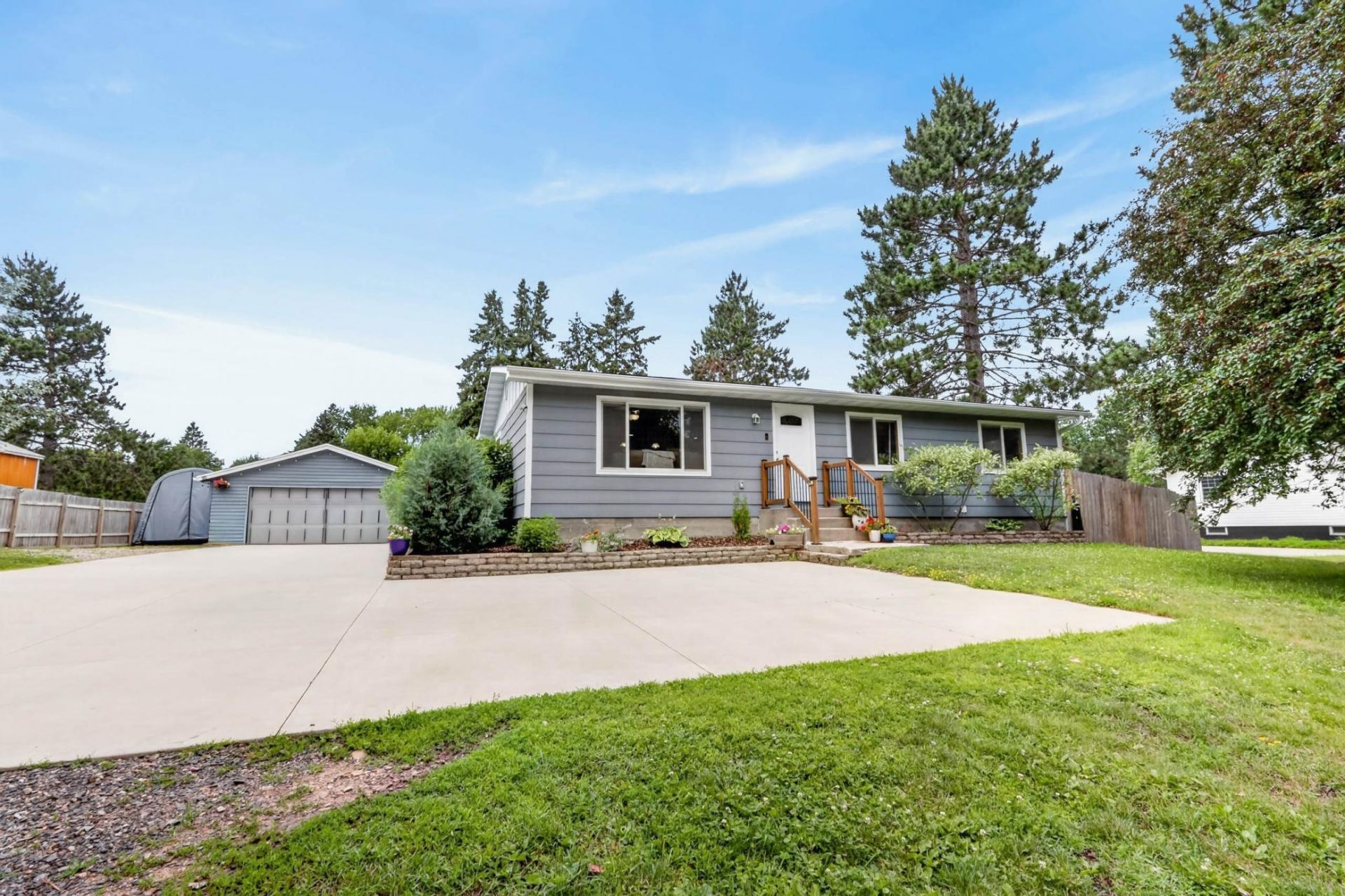 2105 Strader Drive, Grand Rapids, MN 55744