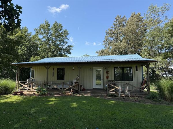 575 Steam Mill Road , Smiths Grove, KY 42171