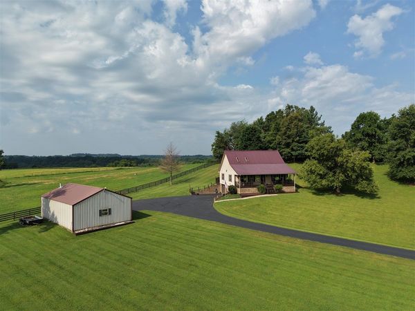 2983 Temple Hill Road, Summer Shade, KY 42166