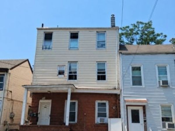 176 Beech St, Paterson, NJ 07501