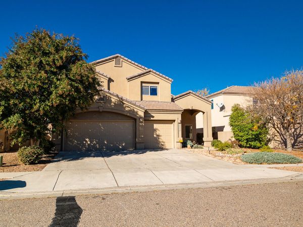 3809 Pinon Jay Court NW, Albuquerque, NM 87120