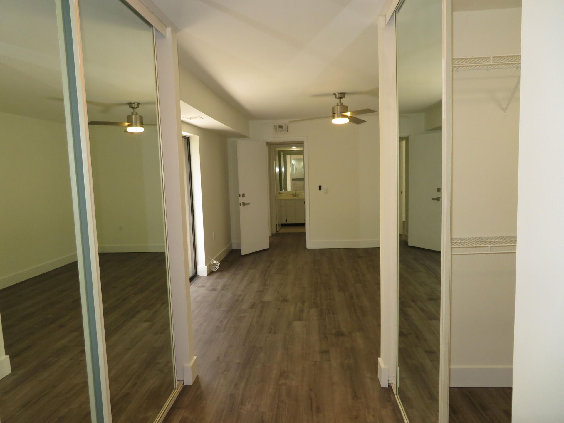1700 Embassy Drive, Unit 708, West Palm Beach, FL 33401 Photo