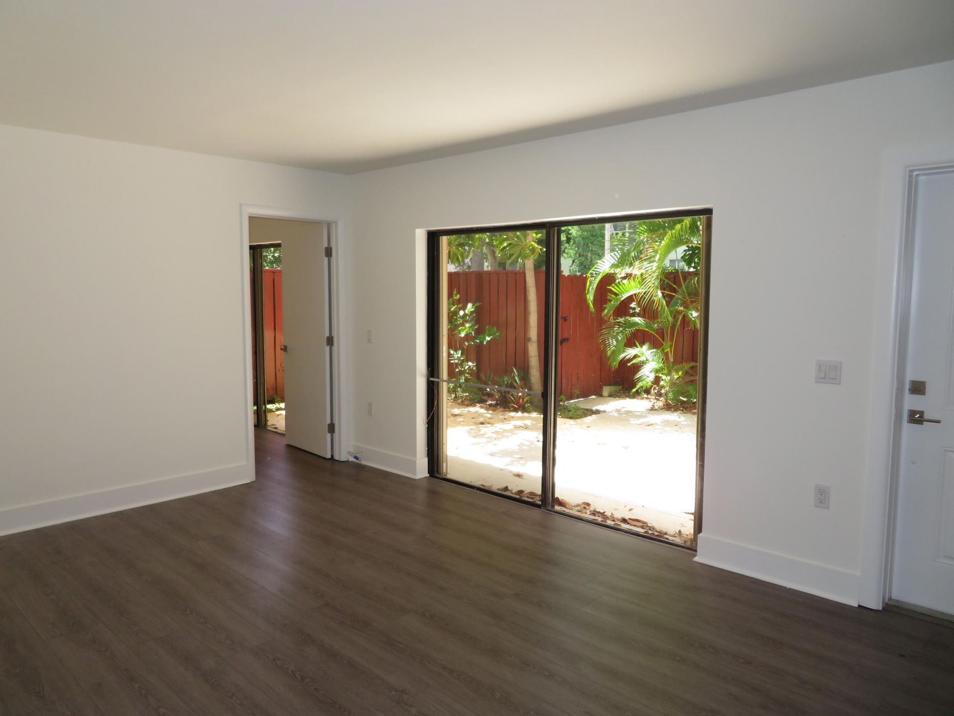 1700 Embassy Drive, Unit 708, West Palm Beach, FL 33401 Photo