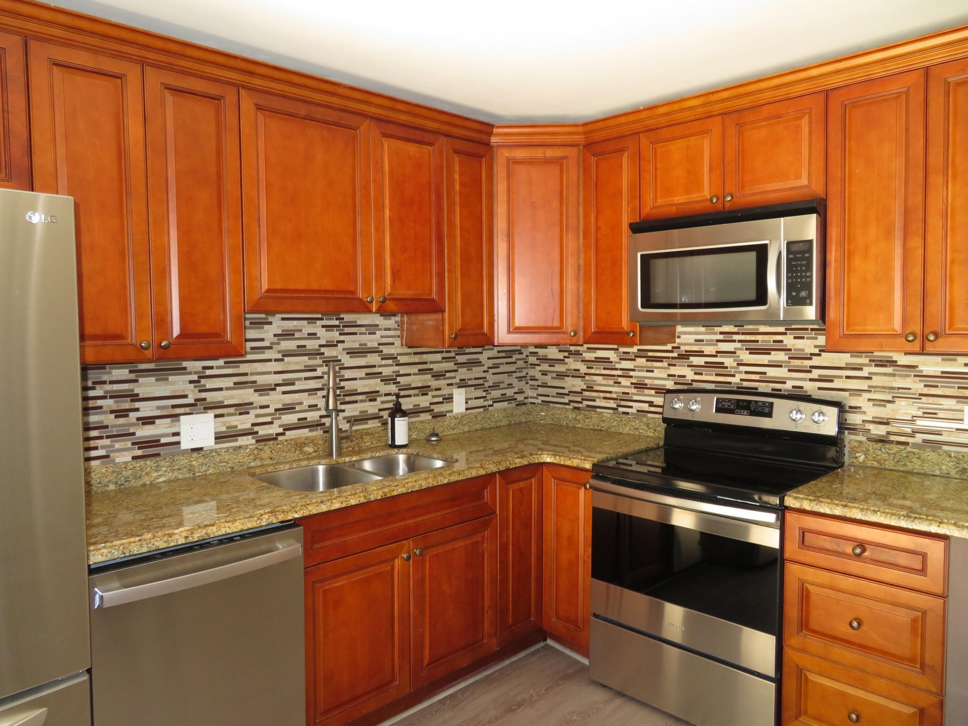 1700 Embassy Drive, Unit 708, West Palm Beach, FL 33401 Photo