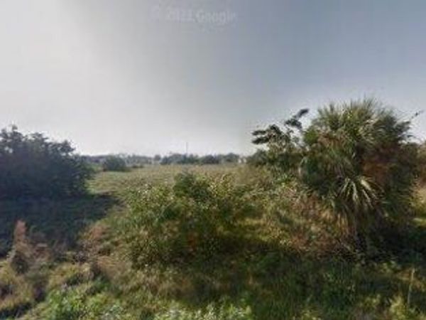464 RAND Street, Lehigh Acres, FL 33974