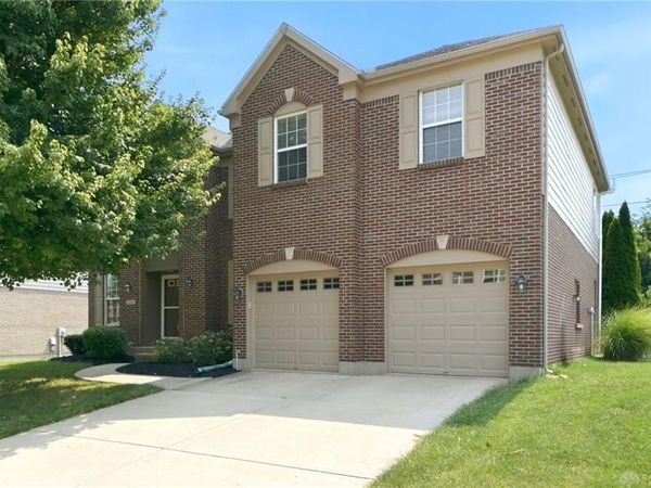 1928 Bellbrook Woods Court, Bellbrook, OH 45305