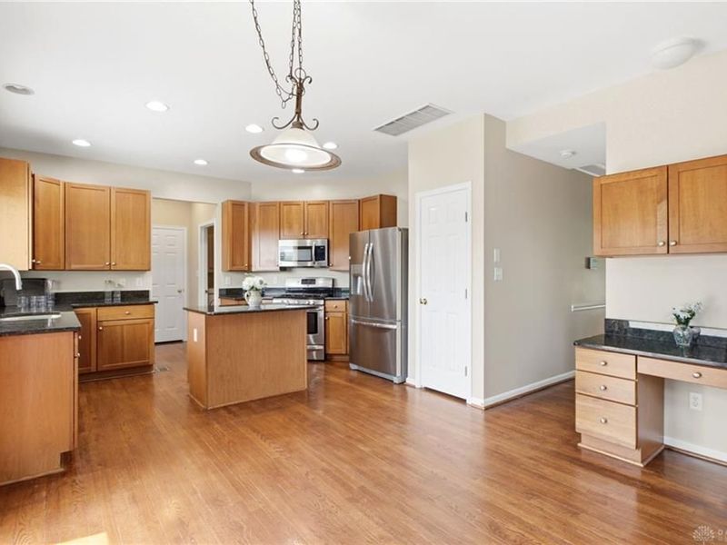 1928 Bellbrook Woods Court, Bellbrook, OH 45305 Photo 17
